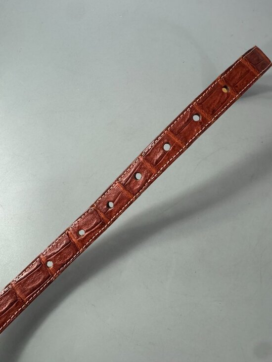 Vintage Carlisi Genuine Crocodile Leather Women\'s Belt, Size M main image 7